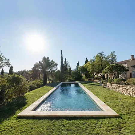 Holiday home Mas Des Olivades